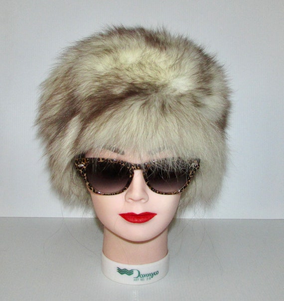 Nice real  fluffy white and brown fox fur hat /jo… - image 2