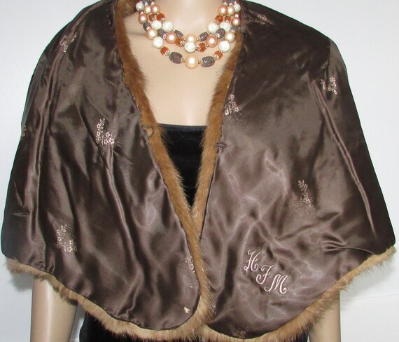 vintage  nice natural  real muskrat fur stole cap… - image 9