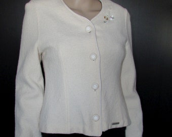 Superb ivory pure wool cardigan Geiger collections /Superb pure ivory wool cardigan Geiger collection size small bust 36