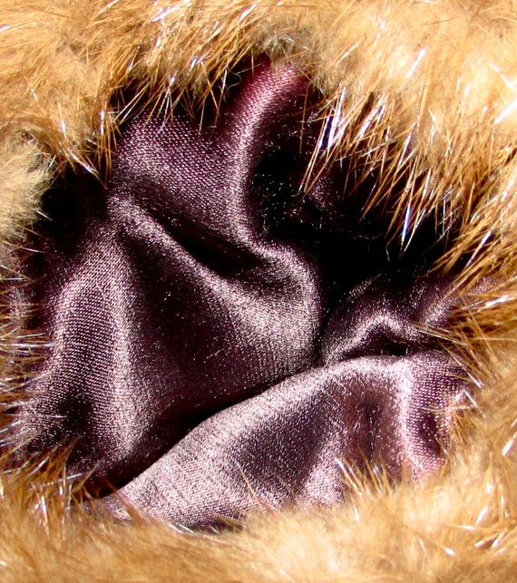 Vintage beautiful medium brown real mink fur muff… - image 3