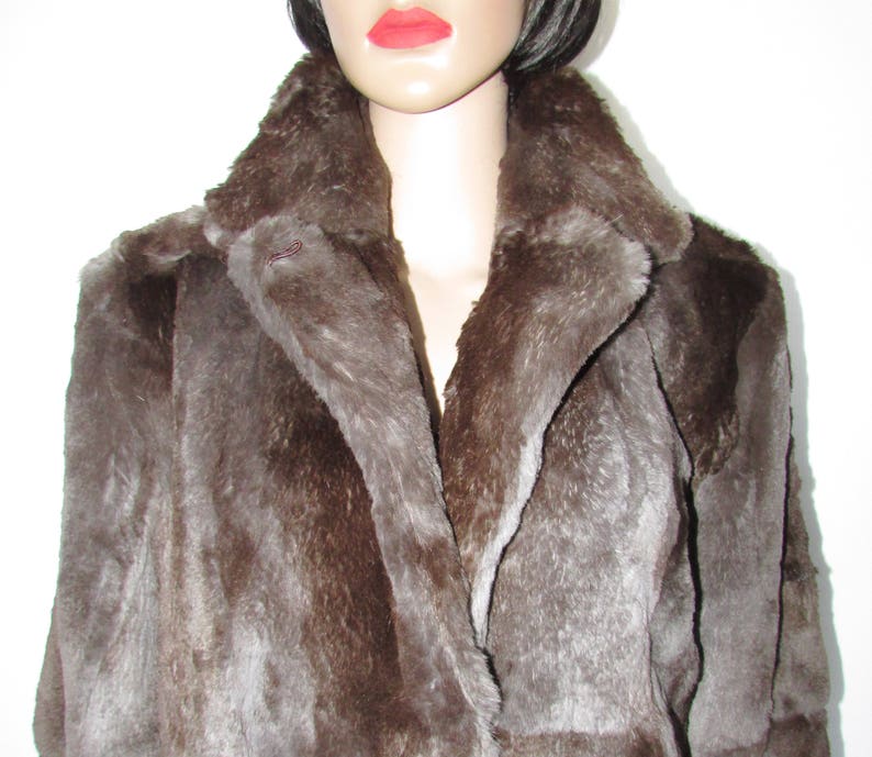 Joli manteau de véritable fourrure de rat musqué rasé brun gris /Nice sheared real muskrat brown grey fur coat bust 42 image 9