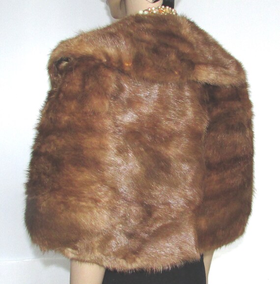 vintage  nice natural  real muskrat fur stole cap… - image 6