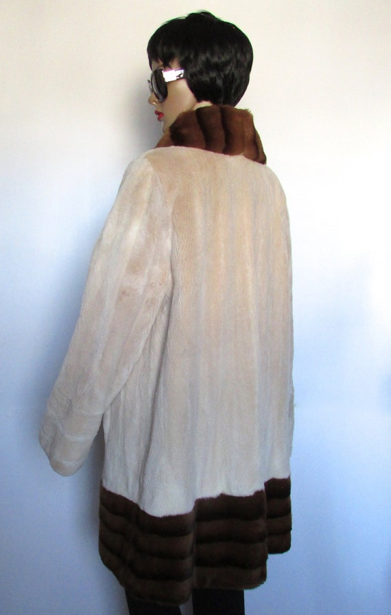 Vtg superb off white sheared beaver fur coat/sabl… - image 6