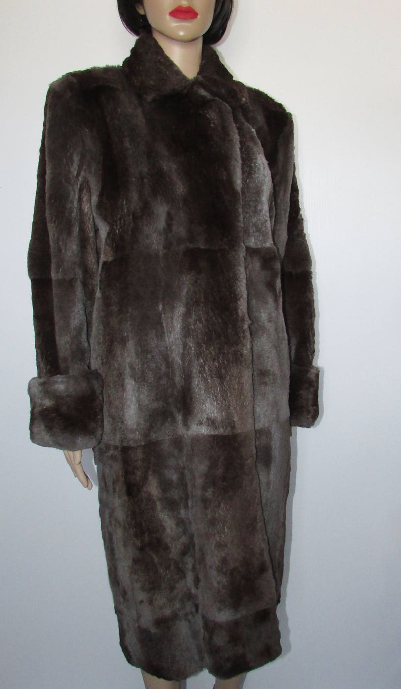 Joli manteau de véritable fourrure de rat musqué rasé brun gris /Nice sheared real muskrat brown grey fur coat bust 42 image 1