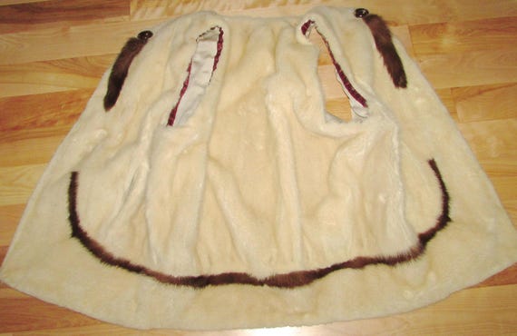 Pretty mink fur jacket of off-white mink and dark… - image 9