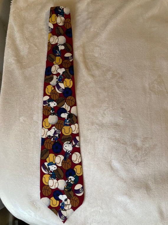 Vintage Snoopy Peanuts Tie with Sports Balls - Ba… - image 10