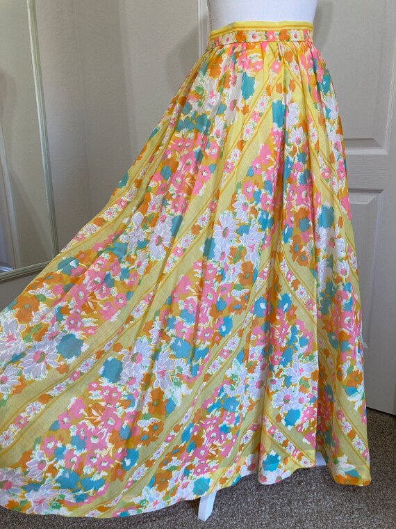 Vintage 60s 70s Yellow Floral Maxi Hippie Skirt G… - image 4