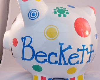 Alcancía personalizada de lunares: decoración infantil pintada a mano