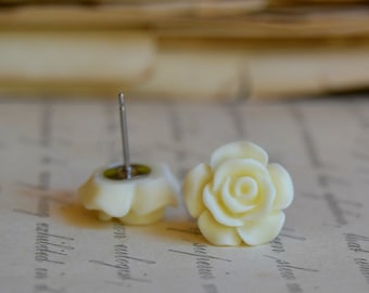 Ivory Rose Earrings, Cottage Chic Vintage Style, Off White Boho Chic Studs Plant Lovers Garden Gifts, Eggshell, Matte Ivory