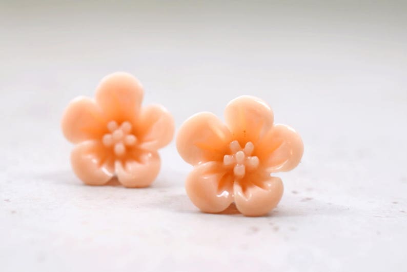 Coral Hibiscus Earrings, Peach Hawaiian Hibiscus Flowers, Retro Jewelry, Cottage Chic Vintage Jewelry Pastel Studs image 1