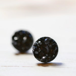 Tiny Black Druzy Earrings, 8mm Round Druzy Earrings, Metallic Glitter Faux Drusy Posts Glittering Black Stainless Steel Studs