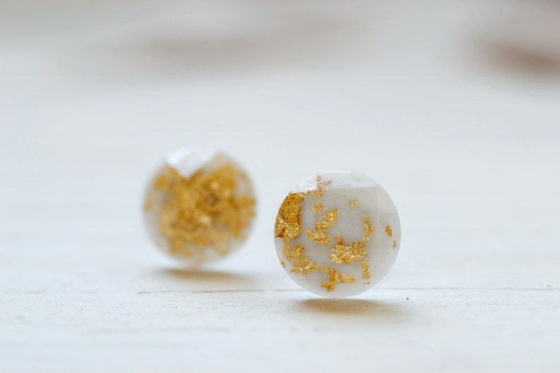 Simple White and Gold Earrings 12mm, Iridescent Metallic Earrings, White Studs Glittery Gold Earrings Neutral Minimal, Gold Leaf, Gold Flake image 1