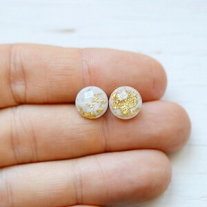 Simple White and Gold Earrings 12mm, Iridescent Metallic Earrings, White Studs Glittery Gold Earrings Neutral Minimal, Gold Leaf, Gold Flake image 4