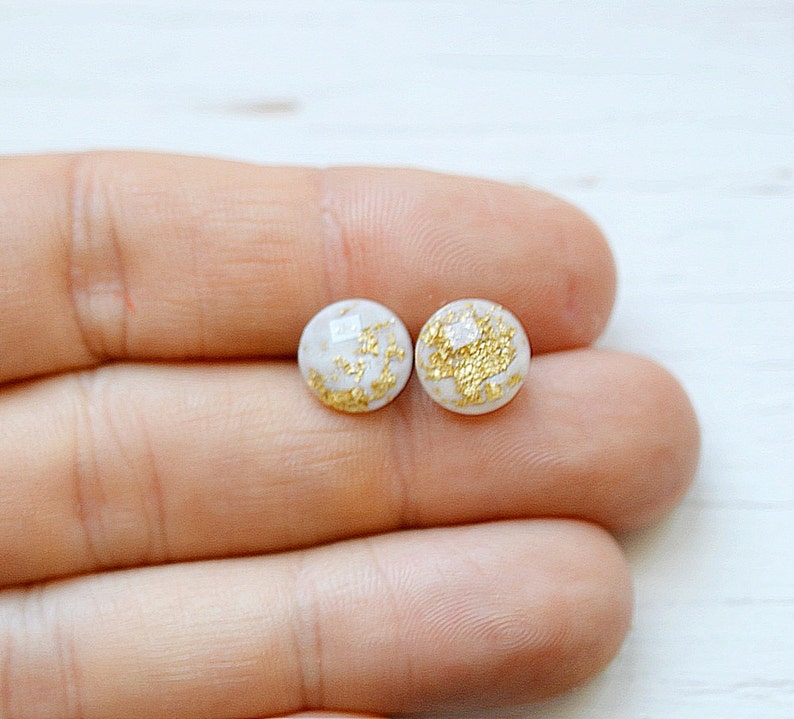 Simple White and Gold Earrings 12mm, Iridescent Metallic Earrings, White Studs Glittery Gold Earrings Neutral Minimal, Gold Leaf, Gold Flake image 4