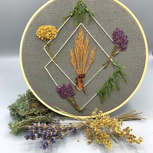 Geometric Rustic Floral Embroidery