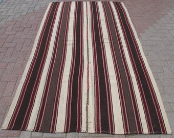 Striped Area Kilim Rug, Handwoven kilim rugs, 5 x 8.6 ft, farmhouse decor, kelim teppich