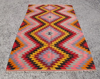 Turkish Handknotted Diamond Design Kilim Rug / Large Area Rug / Vintage Bohemian Rug / Dining Room Rug / Home Textile / 120.5” x 74.5”