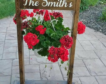 Hanging Basket Stand. ****Pick Up Only Will Not Ship*****