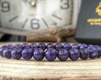 Purple Charoite 8 mm bracelet, Bracelet for men and women, High graded purple beaded bracelet, Birthday gift