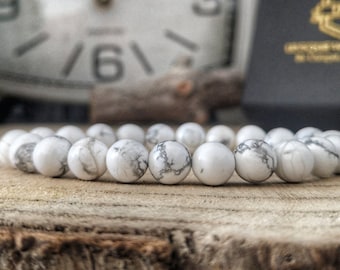 White Howlite bracelet, Howlite beads, 8mm Beaded bracelet for men and women, Gift Howlite jewelry, Jewelry for him and her