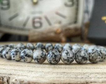 Grey spotted dalmatian agate stone bracelet, 8 mm Grey agate bracelet, Gift bracelet for men, Gift bracelet for women, Beaded jewelry