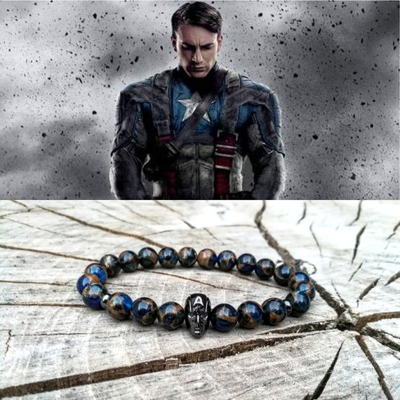 Pandora Moments Marvel Logo Clasp Snake Chain Bracelet | PANDORA