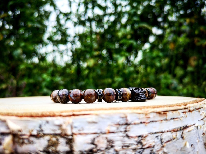 Skull bracelet Gift for men Gift bracelet Beaded bracelet for men Men/'s jewel Beads bracelet Brown beads Jewelry for men