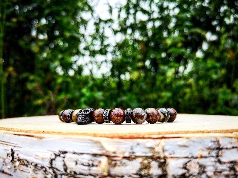 Skull bracelet Gift for men Gift bracelet Beaded bracelet for men Men/'s jewel Beads bracelet Brown beads Jewelry for men