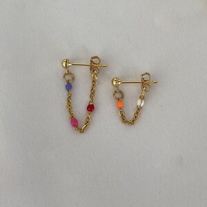 Stud earrings connected to a colorful chain - hanging gold earrings - boho