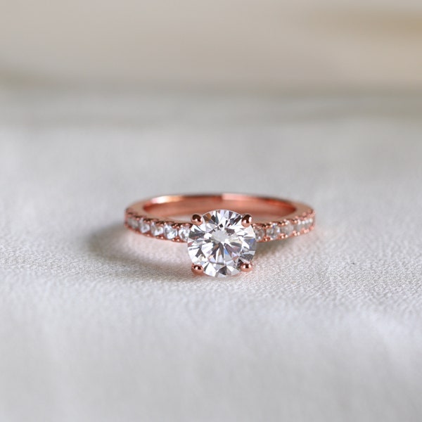 1.5ct Round Cut Rose Gold Solitaire Engagement Ring Promise Ring 14K Rose Gold Vermeil Wedding Jewelry Gift for Her