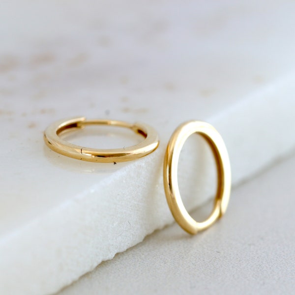 Plain Huggies, Solid Gold Small Hoop Earrings, Dainty Gold Huggie Hoops, Cartilage Hoops, Helix Hoops