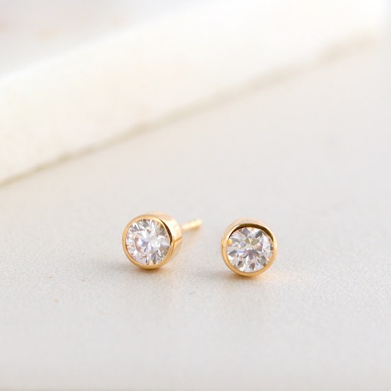 14K Yellow Gold Finish Round Solitaire Earrings 4mm - 0.5ct