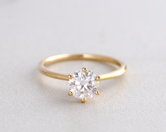 1ct 6 Prong Solitaire Moissanite Diamond Engagement Ring in 10K Gold, Classic Round Cut Solitaire Ring, Promise Ring, Dainty Minimalist Ring