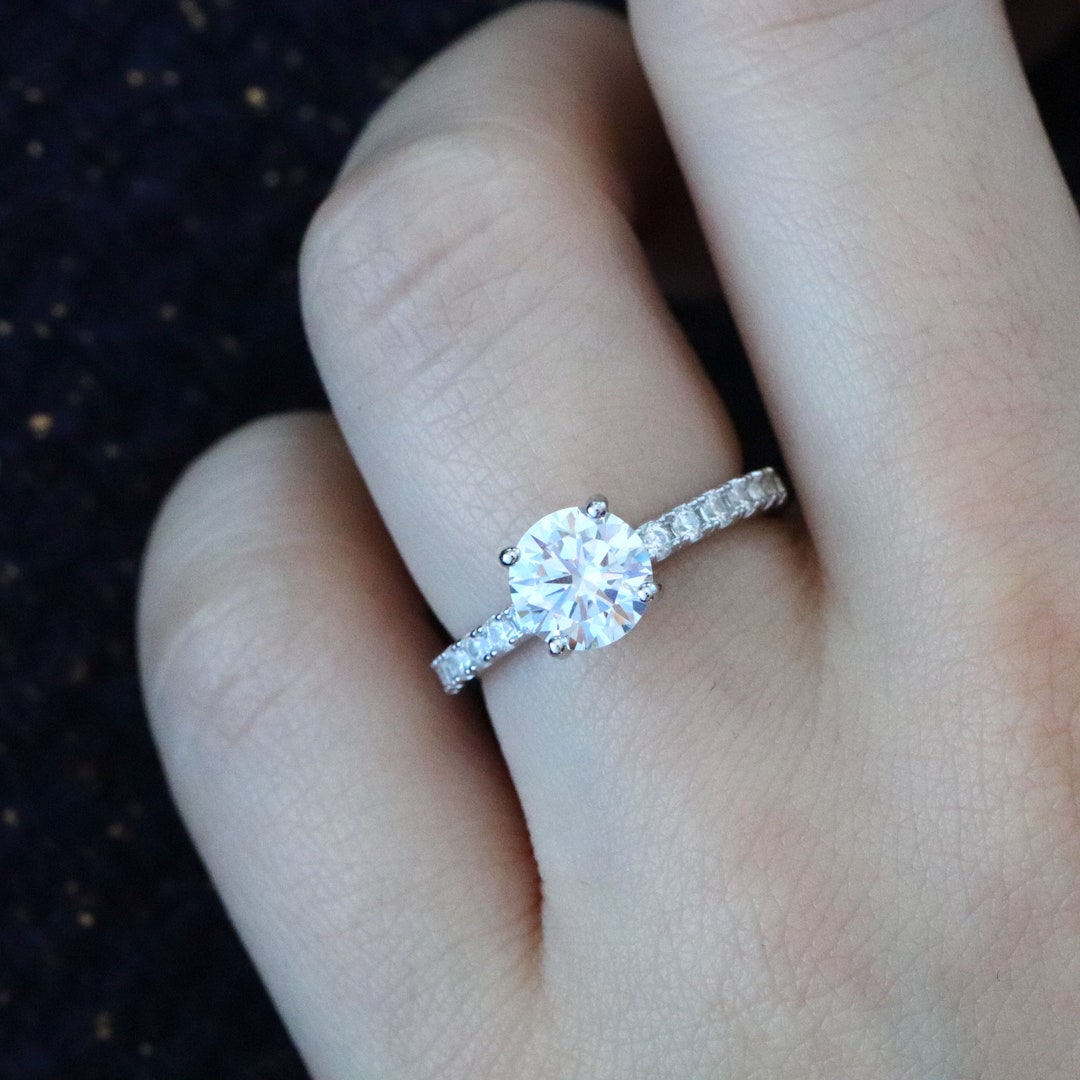 Koop Verlovingsring Ladre in 0.5 Karaat Rond geslepen 925 Zilver