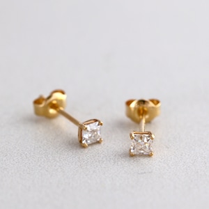 14K Gold Princess Cut Moissanite Stud Earrings, 3mm Square Minimalist Jewelry
