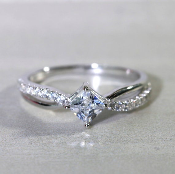 Sterling Silver Small Compass Ring Sterling Silver Small Compass Ring