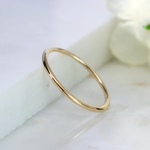 14K Gold Stacking Ring, Simple Solid Gold Plain Band, 14K White Gold Wedding Band, Pinky Ring, Thumb Ring, Minimalist Ring