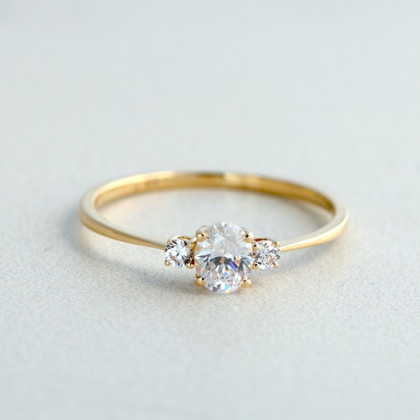 Petite Oval Cut Diamond Simulant Three Stone Ring in 10K Gold Engagement Ring, Promise Ring, Dainty Gold Ring, Moissanite Ring