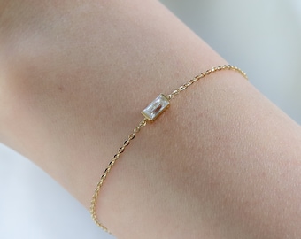 Solid Gold Baguette Diamond Solitaire Bracelet, White Gold Minimalist Bracelet, Stackable Bracelet, Gift for Her