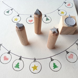 Timbro Palline di Natale. 4 Timbri: pallina di Natale, albero di Natale, stella e cuore. Per biglietti di Natale, carta regalo, decorazioni