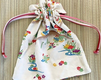 Vintage White Kimono Fabric Kinchaku (drawstring Bag) With Vintage White Kimono Fabric Kinchaku (drawstring Bag) With