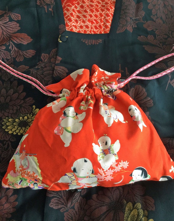 Vintage kimono fabric kinchaku (drawstring bag) w… - image 1