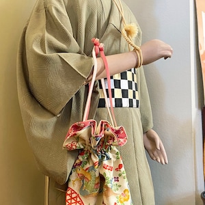 vintage kinchaku kimono bag  Bags, Japanese bag, Purple bag