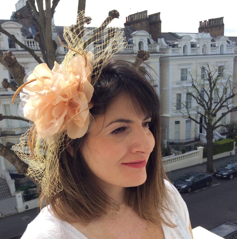 neutral veil Nude Fascinators 