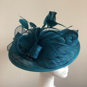 Teal Fascinator, turquoise Fascinator, green Fascinator, Fascinators, ascot Fascinator, Fascinator hat , wedding Fascinator, derby hat, hat