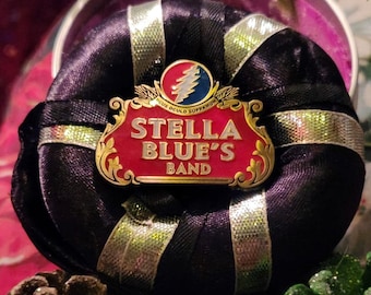 Para los fieles / Pin coleccionable / 1,5 pulgadas