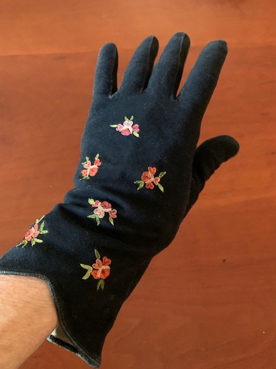 Vintage Kid Leather Embroidered Gloves