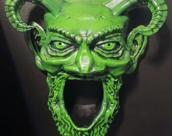 Imán de puerta con forma de cabeza de demonio