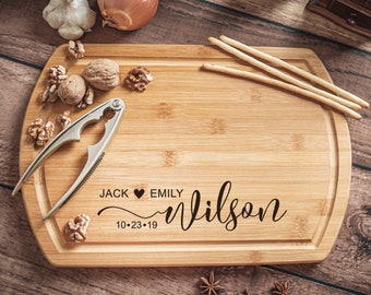 Charcuterie Board Personalized Cutting Board Wedding Gift for Couples, Anniversary Gift Housewarming Gift New Home Custom Kitchen Decor Gift
