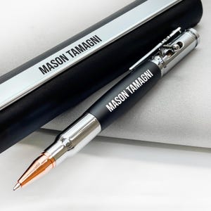 Caneta de bala gravada com clipe para rifle, caneta de aço inoxidável personalizada em caixa de presente, presente personalizado para evento corporativo, ideia de presente promocional para empresa